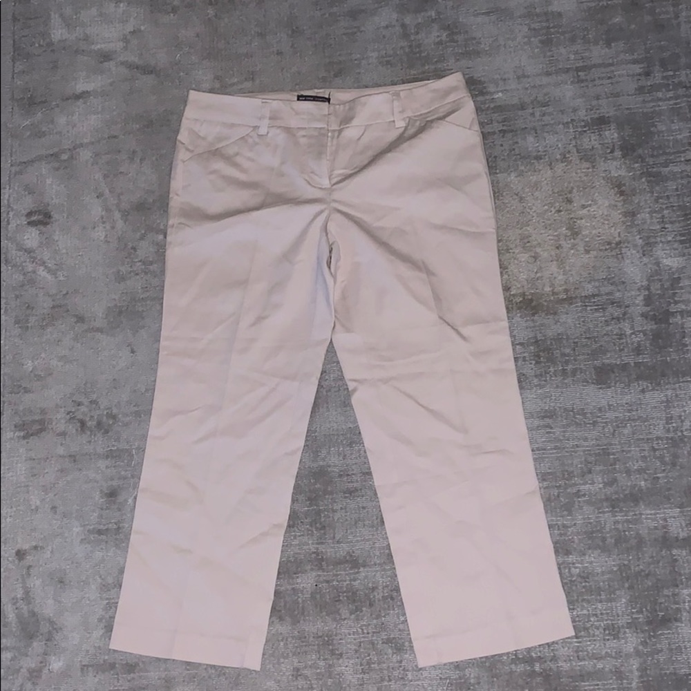 Beige New York & company pants! Fit for work/play